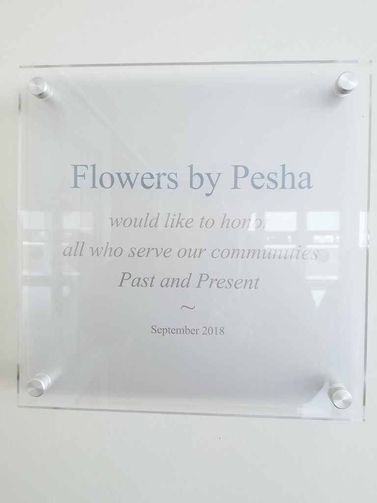 We Thank You for serving our communities 24/7 🤗 #EMSWeek #501BroadwayFlorist 🌷