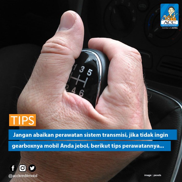 acconeid's tweet photo. Rawatlah sistem transmisi dgn mengganti oli transmisi sesuai waktunya. Jangan terlambat karena gearbox bisa jebol terutama matic yg kerjanya lebih keras dari manual. Biasanya oli transmisi mobil manual diganti tiap 20 ribu km tetapi transmisi matic tiap 10 ribu km.  #ACCautoTips https://t.co/aIp6hUDVMk