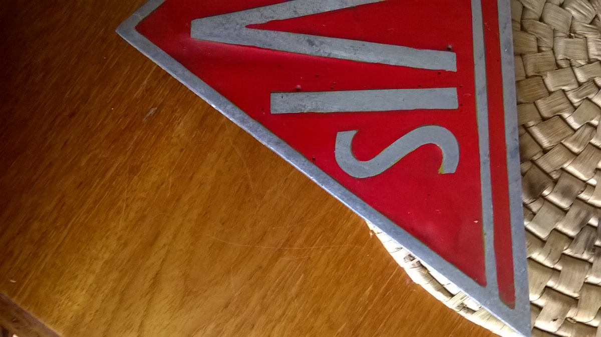 collectistuff's tweet photo. New on eBay:
Vintage ALVIS badge

#Alvis, #auto-memorabilia, #vintage, #vintagecar, #vintagebadge, #collectibles

See :  https://t.co/xKwtzcefzh https://t.co/BQAuFghoMB