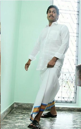 Infidel_KING's tweet image. పదేళ్ల తర్వాత రాజన్న రాజ్యాన్ని తిరగ రాసిన YS జగన్ మోహన్ రెడ్డి💪😍

The Only Mass Leaders Of AP
#APCMYSJagan #TDPvsYSRCP 
#Election2019Results