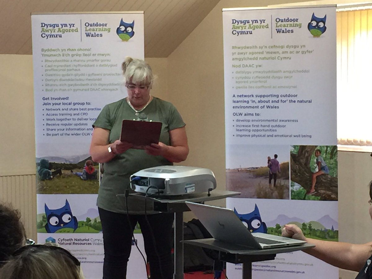 Mrs C Cox tweet media