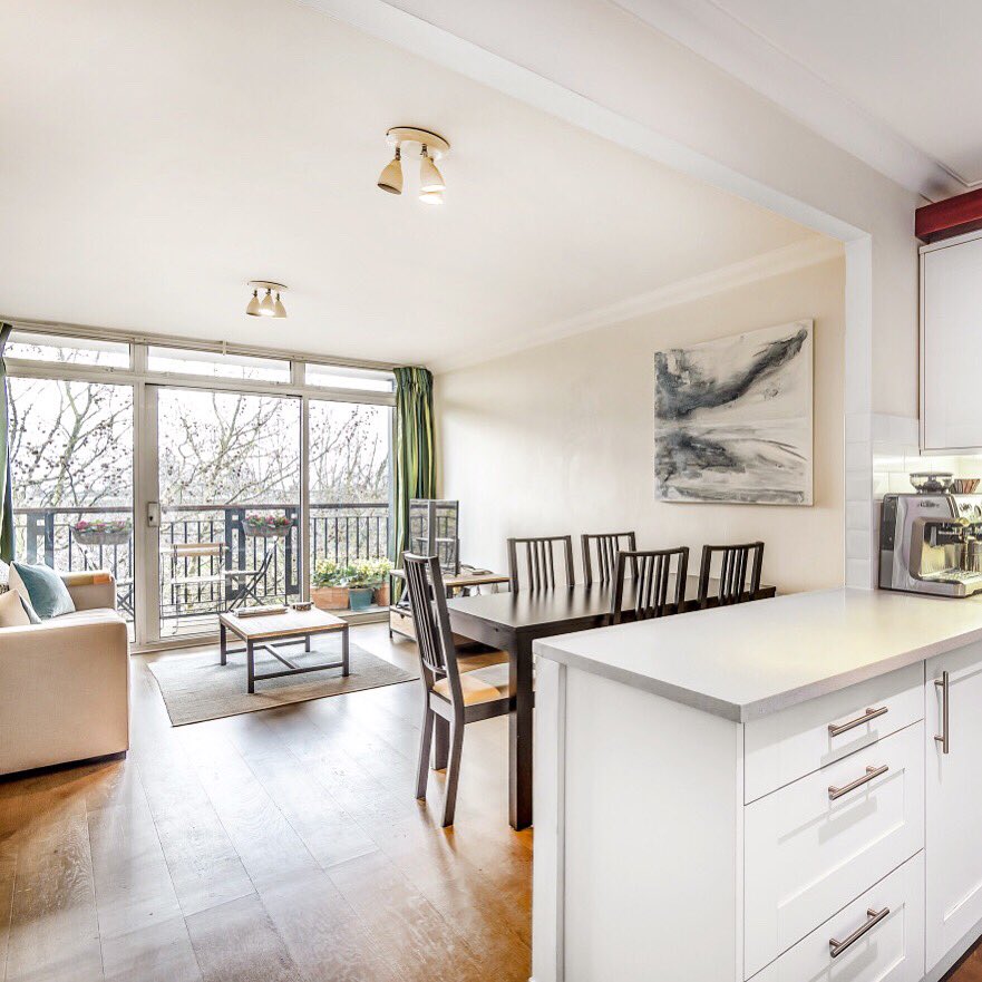 🎉Sale agreed! 🎉 A two bedroom flat moments from Angel station. 
#KFHproperty #propertyforsale #forsale #estateagent #realestate #interiordesign #interiors #house #home #islington #highbury #finsburypark #holloway #n1 #n5 #n4 #n7 #northlondon