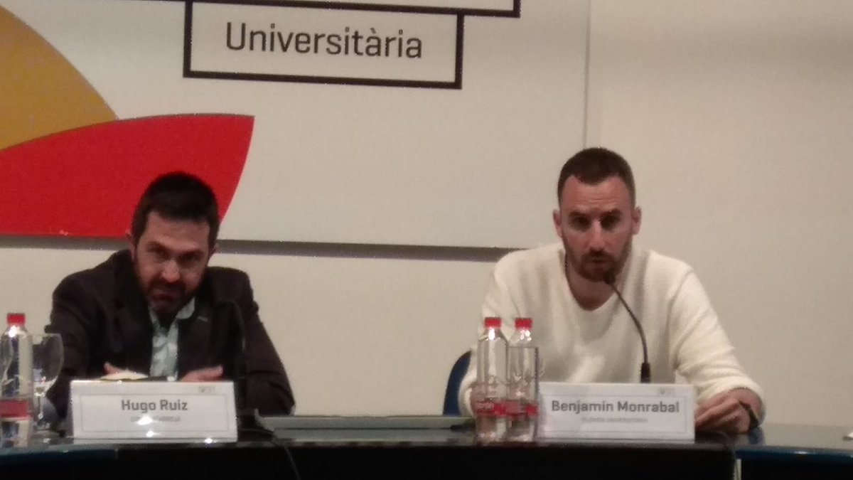 fpcatarroja's tweet photo. Jornada en @floridauni presentando el proyecto desarrollado por nuestro centro dentro del @EUErasmusPlus RISE. Hugo Ruiz, coordinador del proyecto, explica como se ha trabajado desde agosto de 2017. #xarxainnova @CatedraLaboraUV @GVAlabora @UVcatedres #GVAEducacio https://t.co/Gf20JxdB1Y