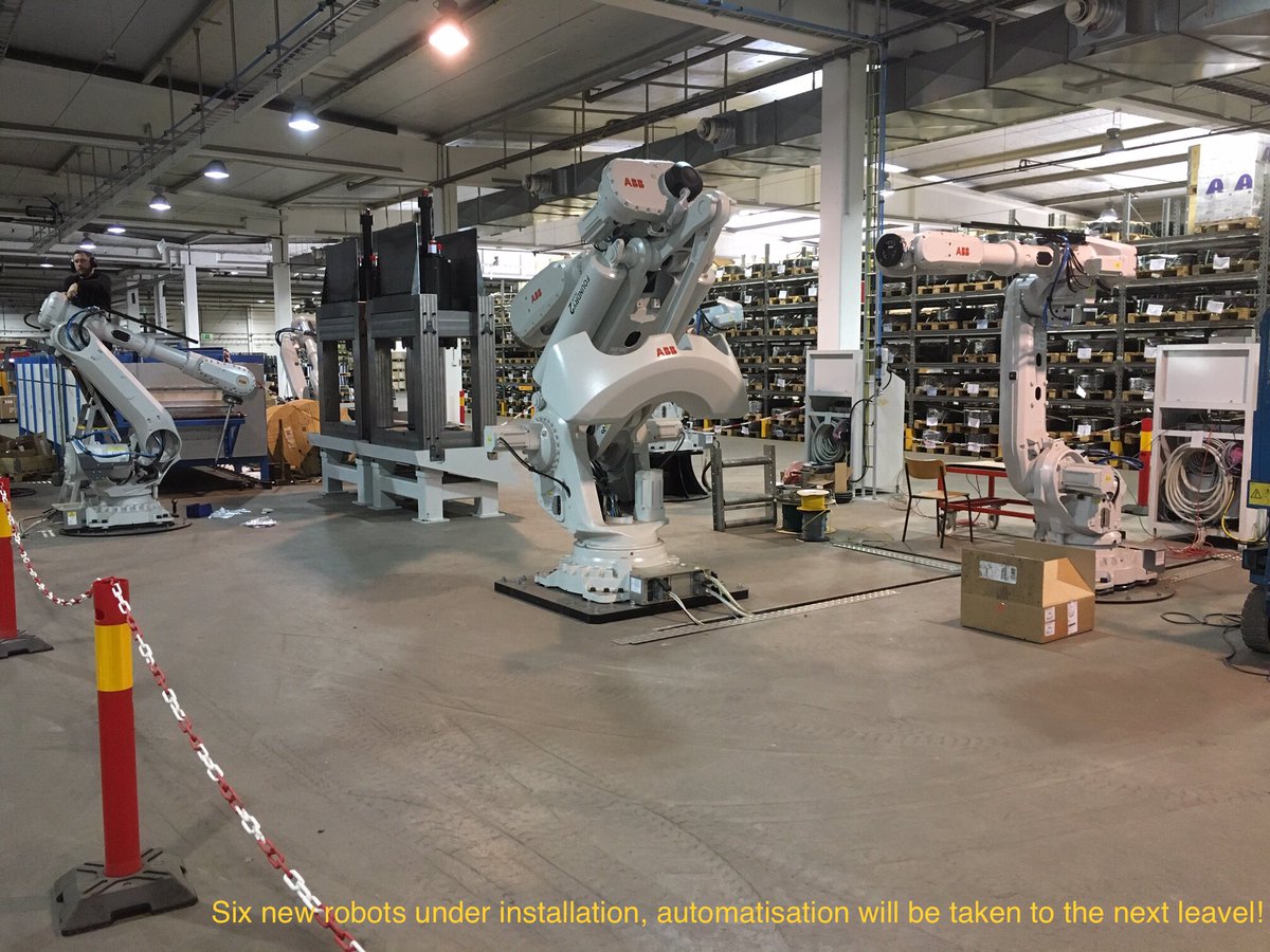 stark_crister's tweet photo. Nice event at our parts and disc factory now named Vaderstad Components AB, where we celebrated our new office. Large investments is ongoing in production to reach next leavel in production efficiency, automatisation and product quality. Now 50 staff and 50 robots!!! 
Crister https://t.co/S5fFhzR3Lw