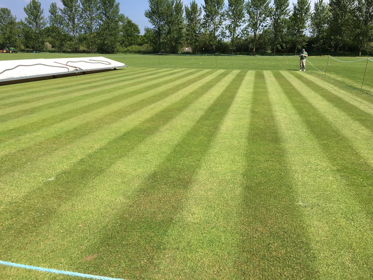 sportsturfman's tweet photo. Application of Gaia Sea X from @SASGaia - amazing stuff and all natural too . Thanks Martin https://t.co/sxrLc7zwpi