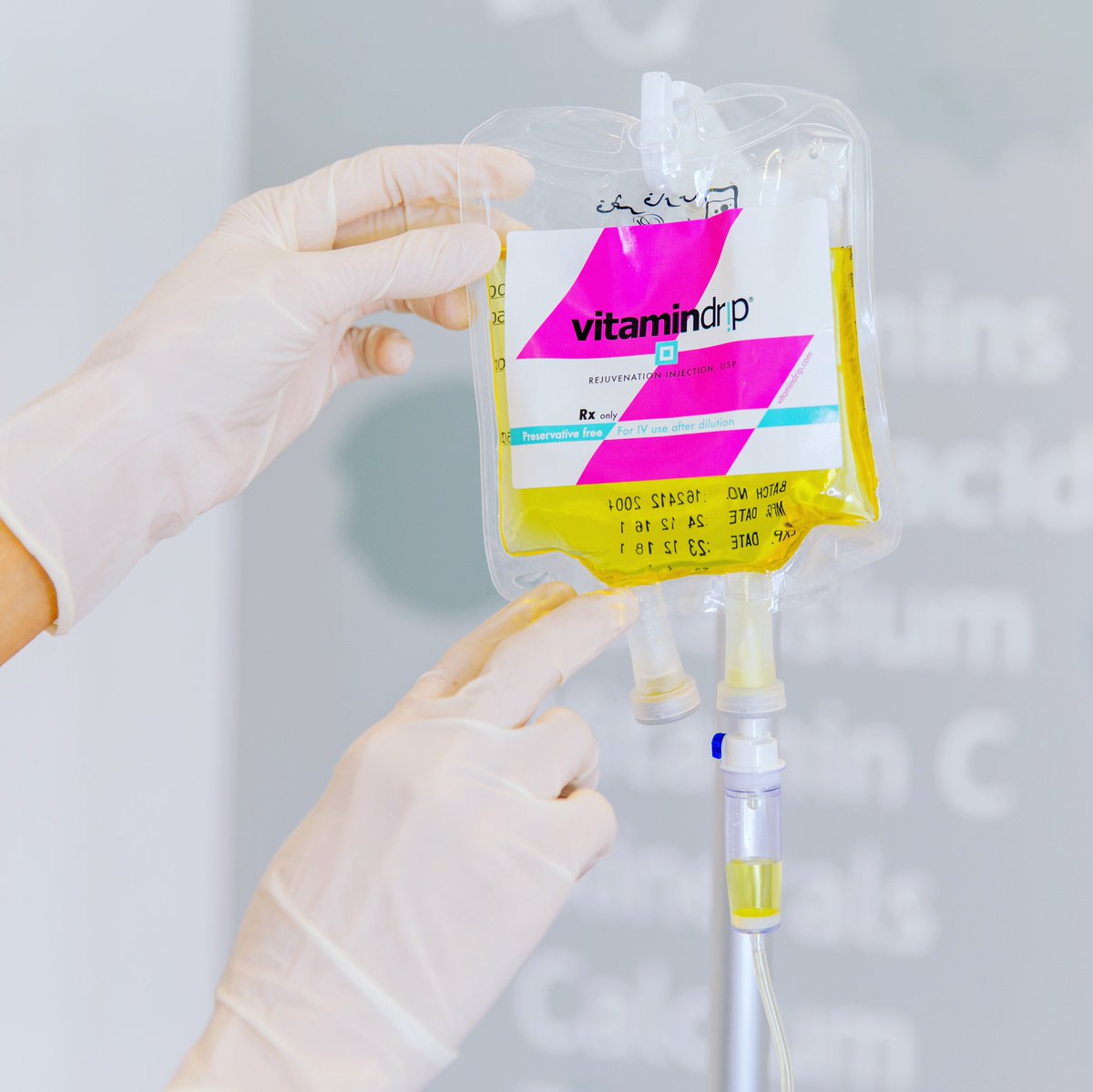 BOTOX® and fillers revolutionized how doctors approach facial rejuvenation, and now VITAMINDRIP® has revolutionized how doctors approach nutritional optimization.
⠀⠀⠀⠀⠀⠀⠀⠀
#VitaminDrip#YourLifeJustBetter

BOTOX® is a registered trademark of Allergan, Inc.