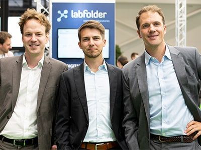 labfolder's tweet image. What a suprise, bet you weren&apos;t expecting this! Merck accelerator startup alumni labfolder and #cubuslab have merged to become #Labforward. Read more here: buff.ly/2X6ONAg