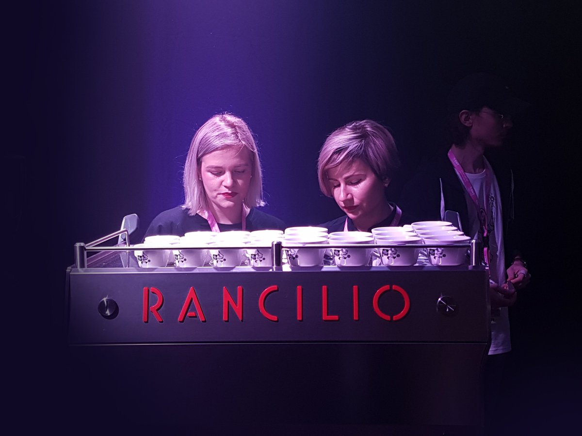 RancilioGroup's tweet photo. Rancilio Specialty goes to Zagreb for the 2nd round of the Barista League and a BaristaMasterclass with Sasa Sestic #ranciliospecialty #rs1 #baristaleague #SpecialtyCoffee #zagrebcoffeeweekend #zagreb #croatia #RnBweekend #rancilio #espresso https://t.co/CgUIFXlnzT https://t.co/SjTSt8uzov