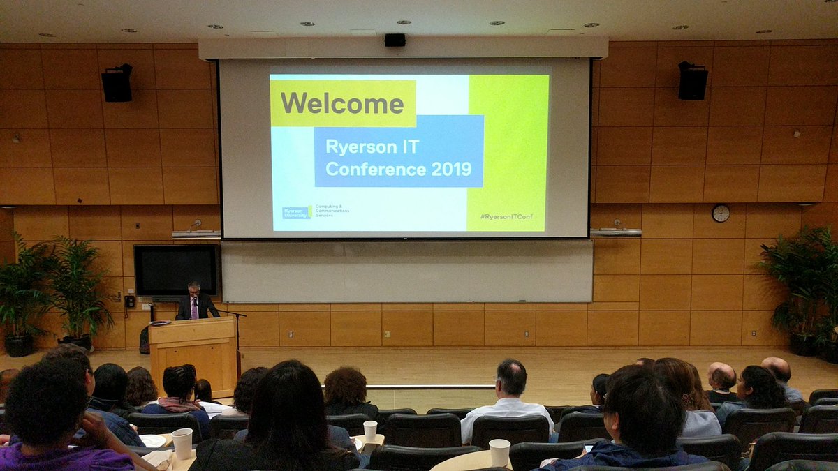 iKwaner's tweet image. Missed out on this last year, so it's a great start to my Thursday while attending @RyersonU's #RyersonITConf #education #notathrowback #technology