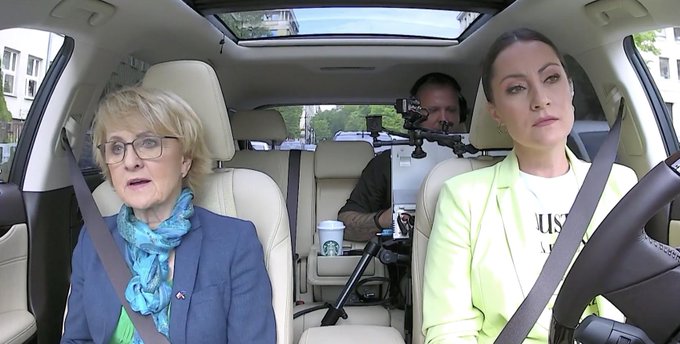 View image on Twitter