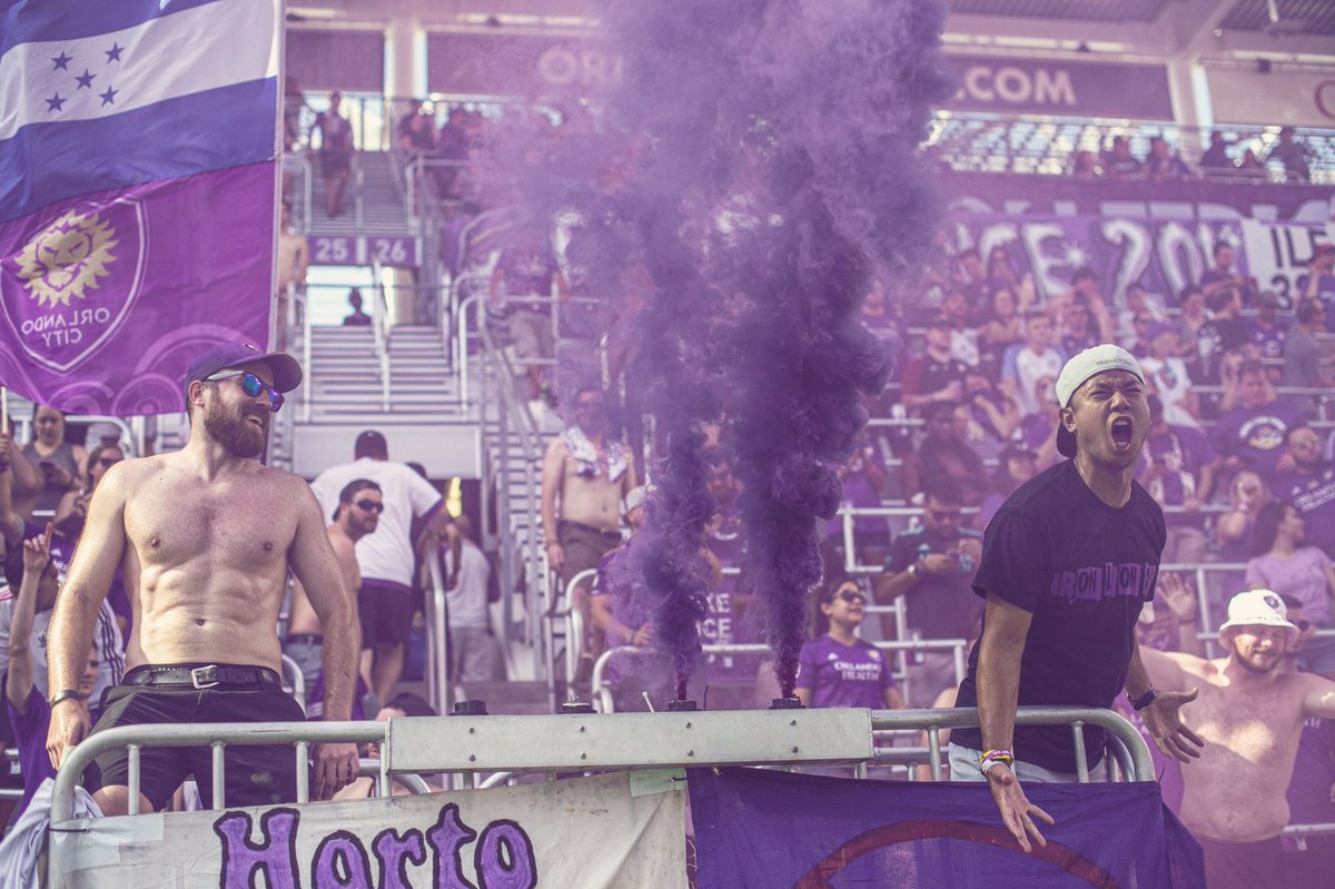 pustulkaa's tweet image. Średnia frekwencja podczas 12. tygodnia MLS wg oficjalnych danych (weekend)

#FaceOfCity 22 341
#MNUFC 19 600
#LAGalaxy 19 015
#ForGloryForCity 18 691
#DOOP 18 540
#RBNY 18 495
#RSL 15 949
#ForeverOrange 15 811
#IMFC 15 559
#Quakes74 15 232
#DTID 15 135

#MLSpl