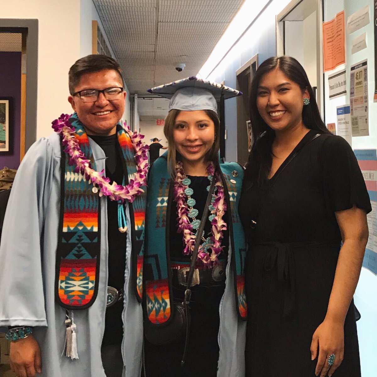 MeganJTom's tweet image. daaaang, Shíbros graduated from COLUMBIA UNIVERSITY! All the way from New Mexico, Arizona and Alaska, they did it. My congrats to all of you amazing individuals ❤️ #nativegraduates #nativeexcellence #indigenousexcellence