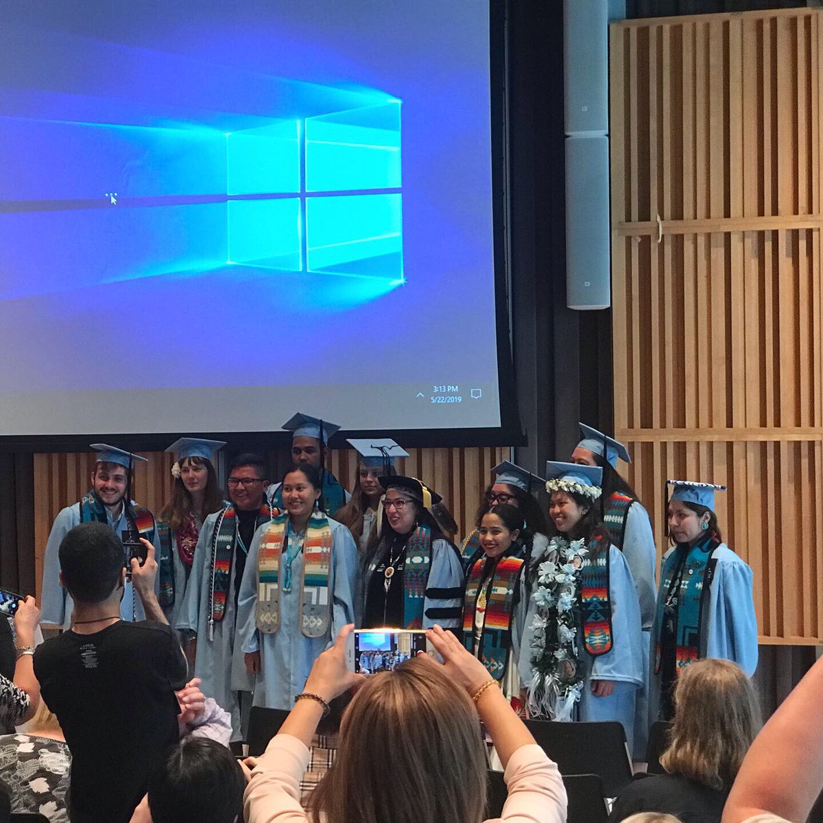 MeganJTom's tweet image. daaaang, Shíbros graduated from COLUMBIA UNIVERSITY! All the way from New Mexico, Arizona and Alaska, they did it. My congrats to all of you amazing individuals ❤️ #nativegraduates #nativeexcellence #indigenousexcellence