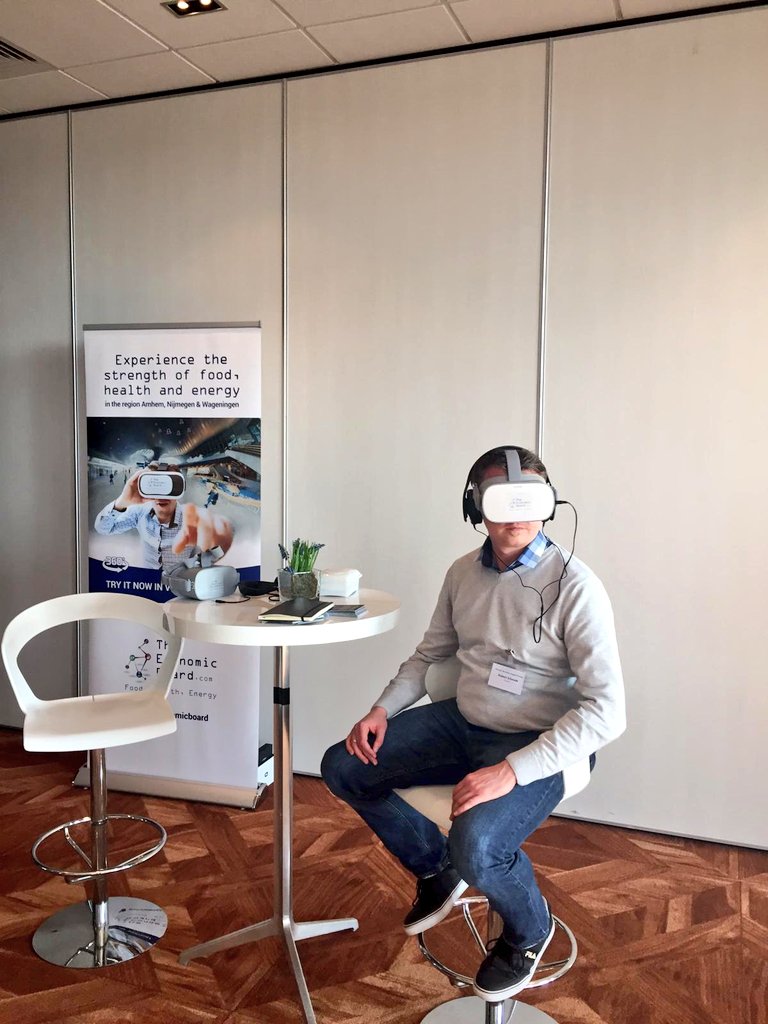 Boardlid Enny van de Velden <a href="/CCVNederland/">CCV Nederland</a> sprak 22 mei tijdens het <a href="/EuregioAngels/">Euregio Business Angels</a> Forum over het belang van samenwerkingen tussen Duitse en Nederlandse investeerders en bedrijven: Het begint met een gezamenlijke drive en een doel. The Economic Board was host van dit event.