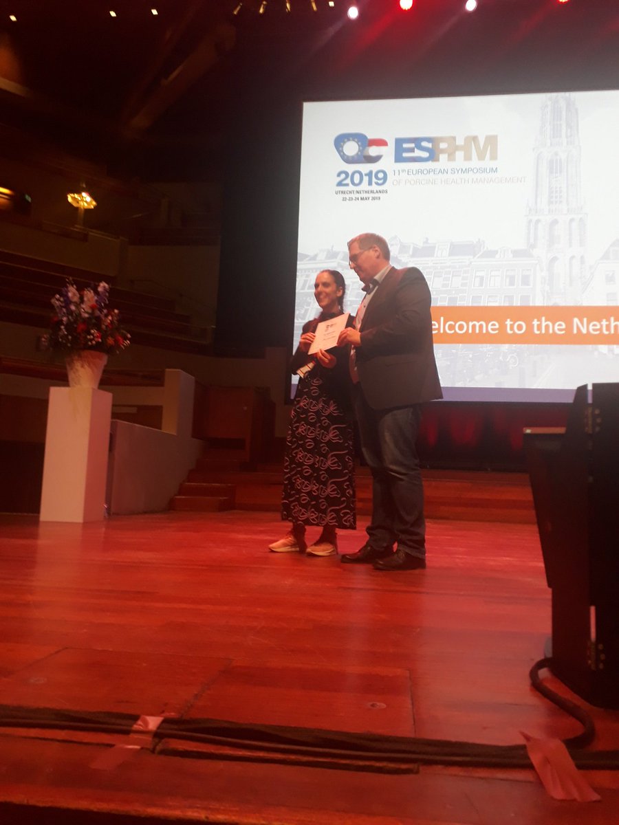 EAPHM1's tweet photo. The Peter Høgedal Award 2019 for best presentation @esphm2019 by @ecphm resident has been awarded to Susanna Mesonero. Congratulations!! https://t.co/TK1XGZ21Lu