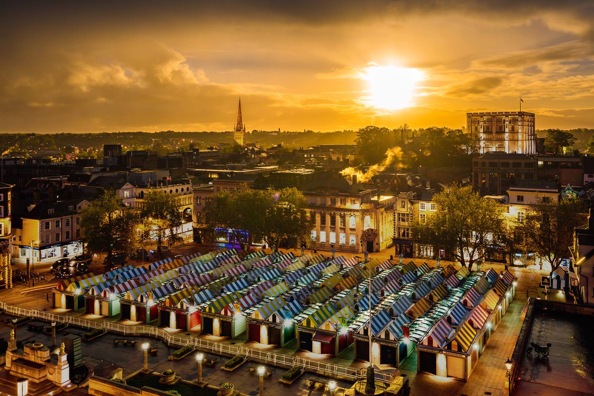 When we work together we achieve things like becoming the UK's first Sharing City and the Norwich 2040 City Vision.

This is why we've been shortlisted for 'Co-operative Council of the Year'.

Vote for us here uk.coop/vote  #NorwichSharingCity #Norwich2040