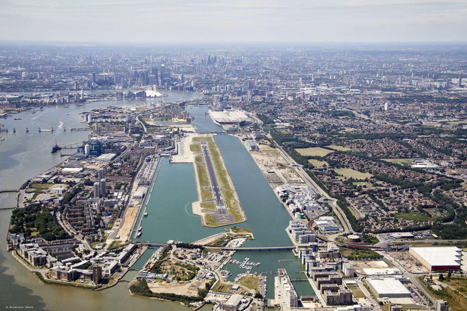 This week <a href="/LondonCityAir/">London City Airport</a> launched their Community Fund - this is an excellent opportunity for charities and not-for-profit organisations across #Dagenham and #Rainham to get funding for their work. <a href="/lbbdcouncil/">Barking and Dagenham Council</a> <a href="/LBofHavering/">Havering Council</a> bit.ly/30HNWYC