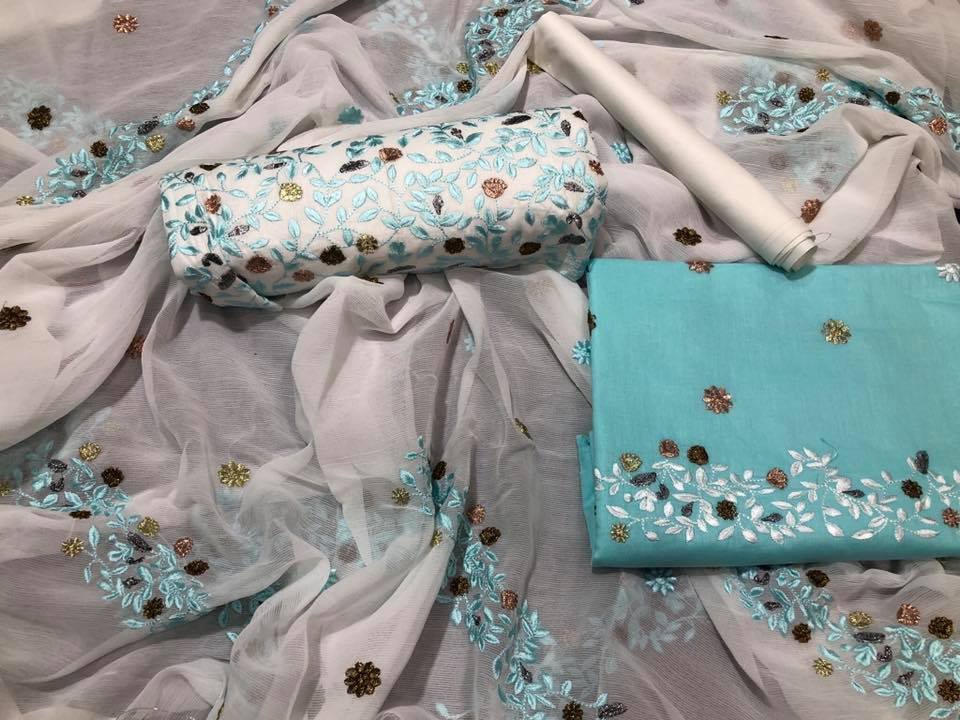 M_talha09's tweet photo. Lwn fabric 3 pc suits with chiifon Dupta plz order inbox or whatsapp 03346004003 https://t.co/vZS8ZP7vMh