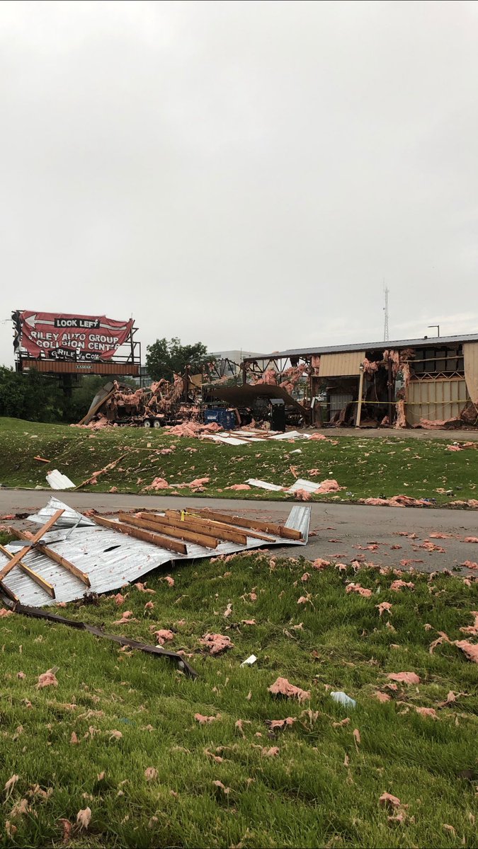 EricaOverfelt's tweet photo. Views from my hometown - first time a tornado has ever hit my area like this. https://t.co/vTMJHPZcMc