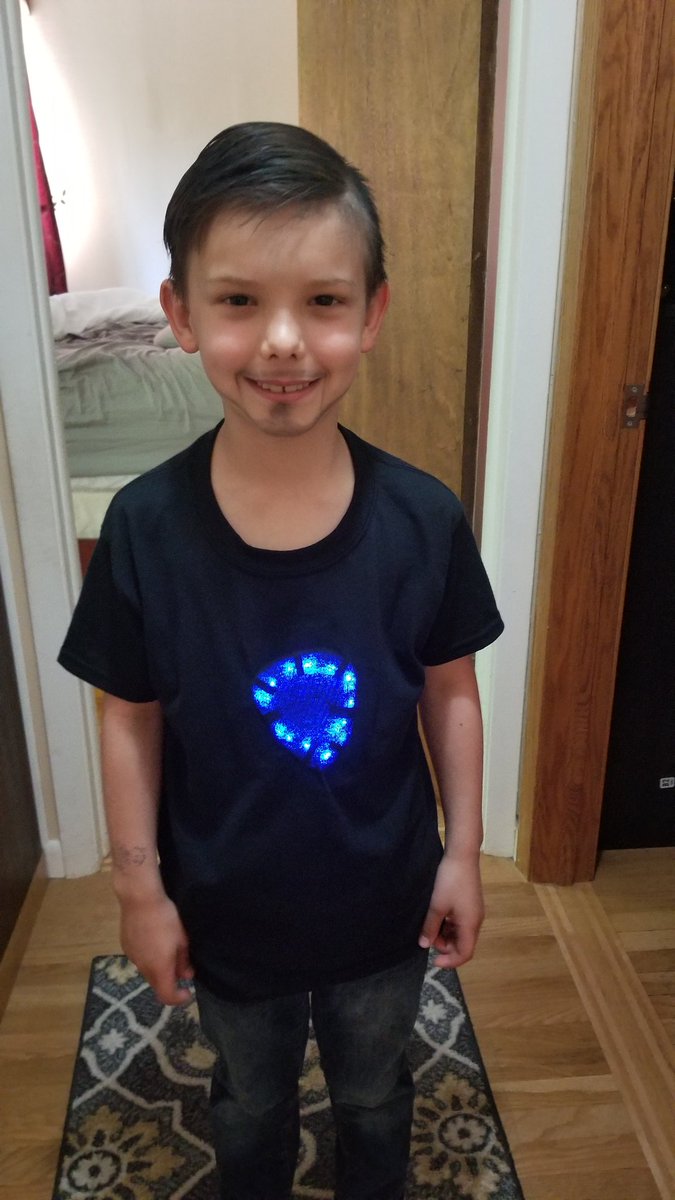 EmilyWilcox's tweet photo. @RobertDowneyJr your smallest but definitely biggest fan! Super hero day at school and he insisted that it was too hot to wear the suit so he has to go as his biggest hero Tony! https://t.co/Mt0bhJ0f59