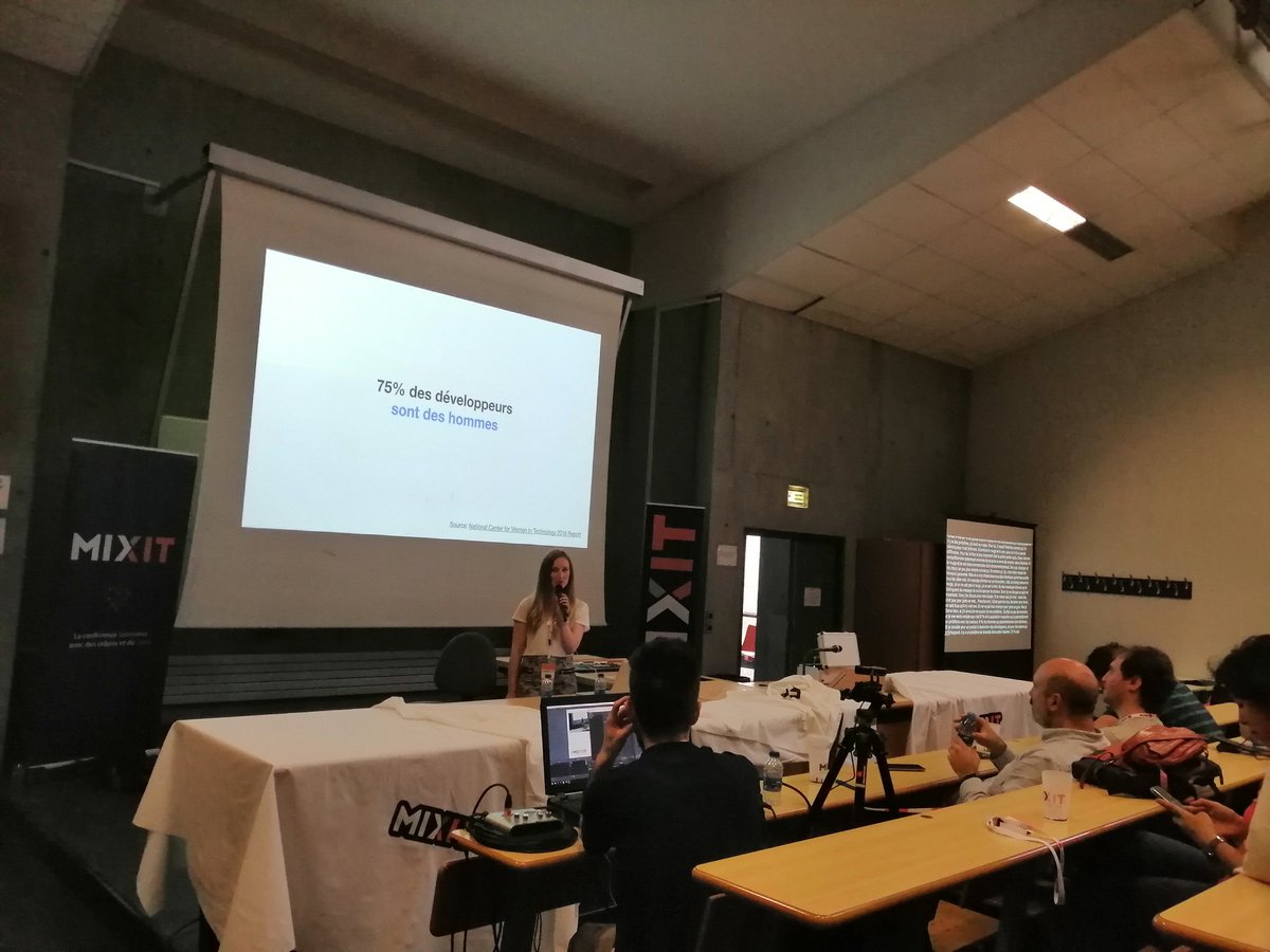 Marieontheweb's tweet photo. @mixitconf, conférences de qualité, super événement ! #techinlyon #MiXiT19 https://t.co/nLlBMIZGVv