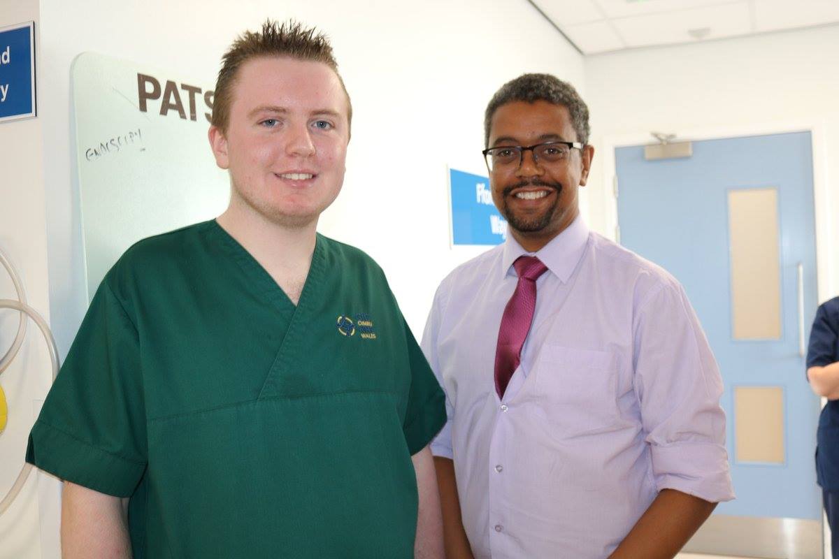 Engage_2_Change's tweet photo. Congratulations are in order for Tim of #EngageToChange @ProjectSEARCHHQ Bangor! Tim completed the programme last year &amp; has since secured employment in the Endoscopy department at Ysbyty Gwynedd.

His colleagues have named him Employee of the Year for his hard work &amp; kindness 👏 https://t.co/KUzUJtXNSv