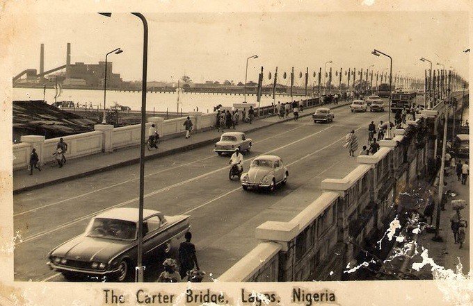 lagostelevision's tweet photo. 1. #CarterBridge Lagos in the 1950's
2. #Marina Lagos Island in the 1940's
3. #TinubuSquare 1960, a gift  to Nigeria by the Lebanese community
4. #Cathedral, Marina, 1940's
#ThrowbackThursday #OldLagos #Eko #Eko4show #LagosYesteryears #EkoBlues #LagosLife #LagosView #LagosLagoon https://t.co/22B8MuLEvi