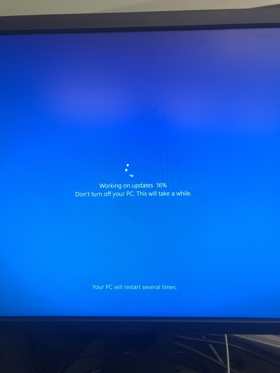 KristinRaworth's tweet image. The last 15 minutes of my life has been sitting at 16%
🤬 #Windows10May2019Update