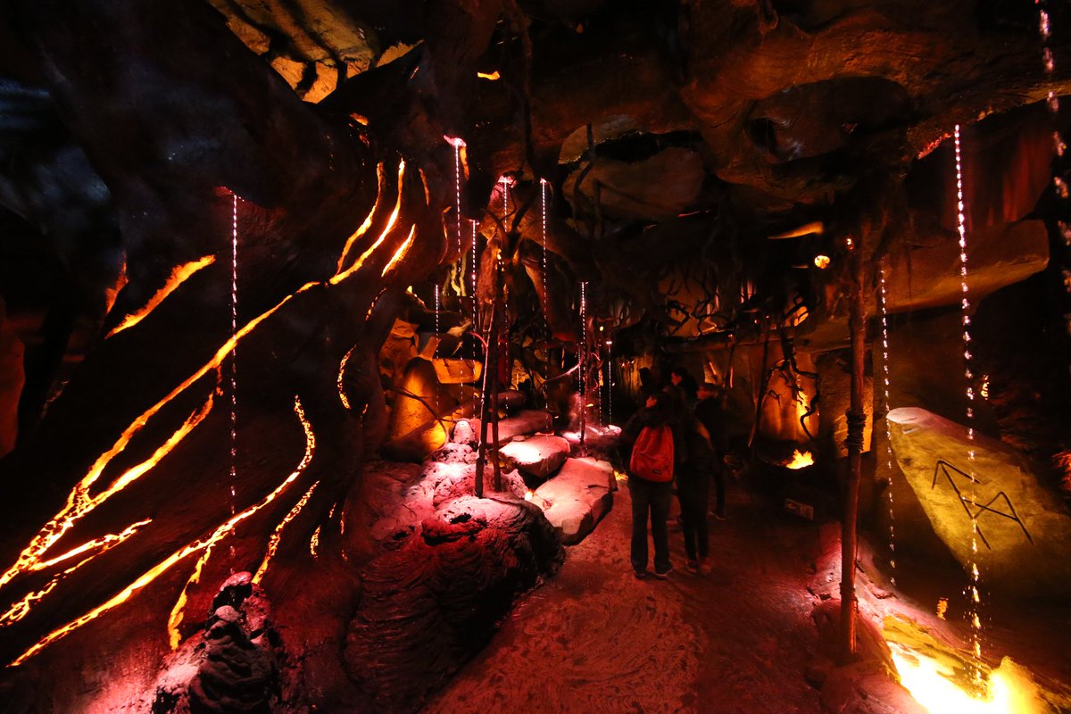 Inauguration du “Premier Royaume” au Puy du Fou 👑🗡 
#ThemePark #AttractionPark #FunWorld