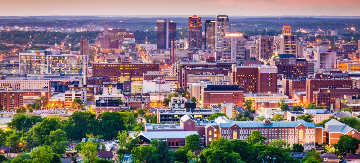 jdgreear's tweet photo. As we approach #SBC19, I'm praying that we as Southern Baptists would be a people who 1 - put the gospel above all, 2 - are willing to do whatever it takes to reach people, 3 - devote ourselves to making disciples, &amp; 4 - aim to send every member. Will you join me? https://t.co/dn2HRODCCx
