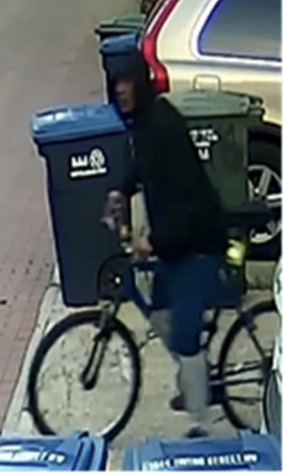 SafeDC's tweet photo. .@DCPoliceDept needs your help to identify a suspect wanted for two incidents of sexual abuse &amp; burglary on May 21 &amp; 23 on the 1600 block of Irving St NW. Photos of the suspect are below. Have info? Call MPD at 202-727-7099 or text 50-411. https://t.co/H5Wx3Dzr0h