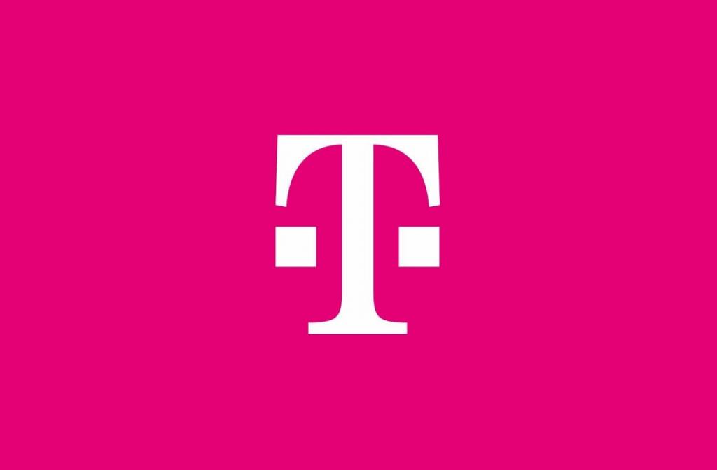 xdadevelopers's tweet image. T-Mobile ONE is now Magenta, adds discount matching if you switch carriers xda-developers.com/t-mobile-one-r… #magenta #tmobileone