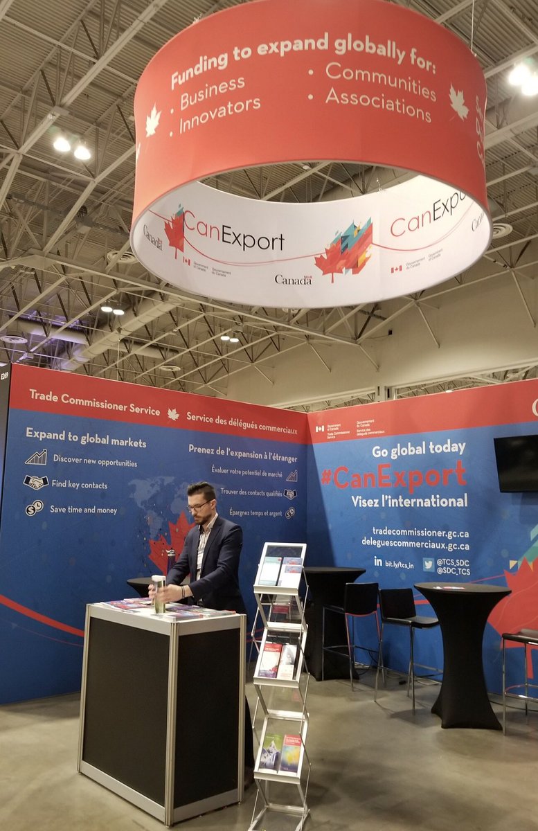 RWintTCS_SDC's tweet photo. Setting up the @TCS_SDC booth for the last day of #CollisionConf. The time’s flown by and what a productive show: so many B2B meetings and non-stop action at the booth! #Cdntech #CollisionCanada https://t.co/MCe52BQ9N5
