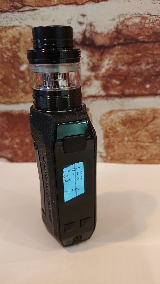 Need heavy duty Vaping kit that will stand up to working on site? The new <a href="/GeekvapeTech/">GeekVape</a> Aegis Mini kit designed for extreme durabilty.
#Builder #Plumber #Joiner #Plasterer #Engineer #Mechanic 
Free 10ml  <a href="/SugarpieVapes/">Sugar Pie Vapes</a> liquid with every unit. youtu.be/2G61v-zvbvU