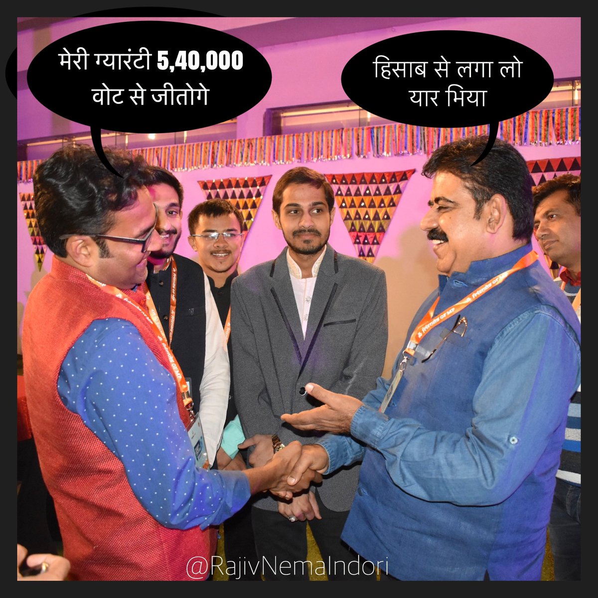 RajivNemaIndori's tweet photo. बहुत बहुत बधाईयाँ @iShankarLalwani @IDA_indore 

#Indore #Election2019Results #VijayiBharat #ModiAaGaya #ModiPhirSe #ModiSweep #RajivNemaIndori @S_MahajanLS @ChouhanShivraj https://t.co/0dw1n2Nl4l