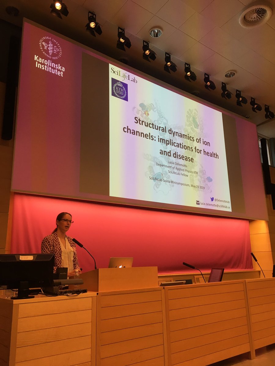 PhdCouncilScil1's tweet photo. Lucie Delemotte gave us a very nice talk about the dynamics of ion channels, using refined protein modeling that takes into consideration the biophysical environment around these proteins #SciLifeLabMiniSymposium #BlocksOfKnowledge https://t.co/RJu9dyzMLX