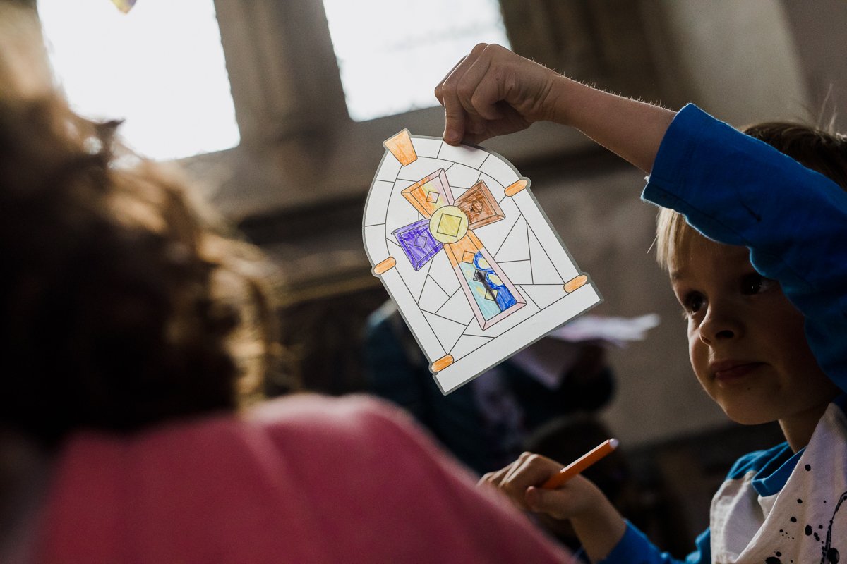 StAlbansCath's tweet photo. Just one week to go until our next Family Discovery Morning! Join us for some half term fun and 'Environmental Excitement' on our fun activity trail - part of @SustFest19 
Next Thursday 30 May, from 10am
https://t.co/gqkKFerOLi
📸@emmacollinsUK https://t.co/sIRd5y8lHf