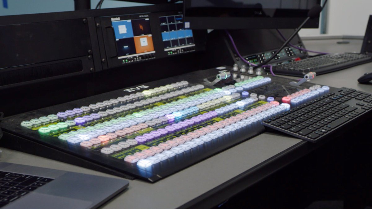EVSEquipment's tweet image. Extreme flexibility was Facebook's main criteria when selecting technology for its new convention center. Read more to see how EVS' Dyvi production switcher is used at Menlo Park: avinteractive.com/features/case-…