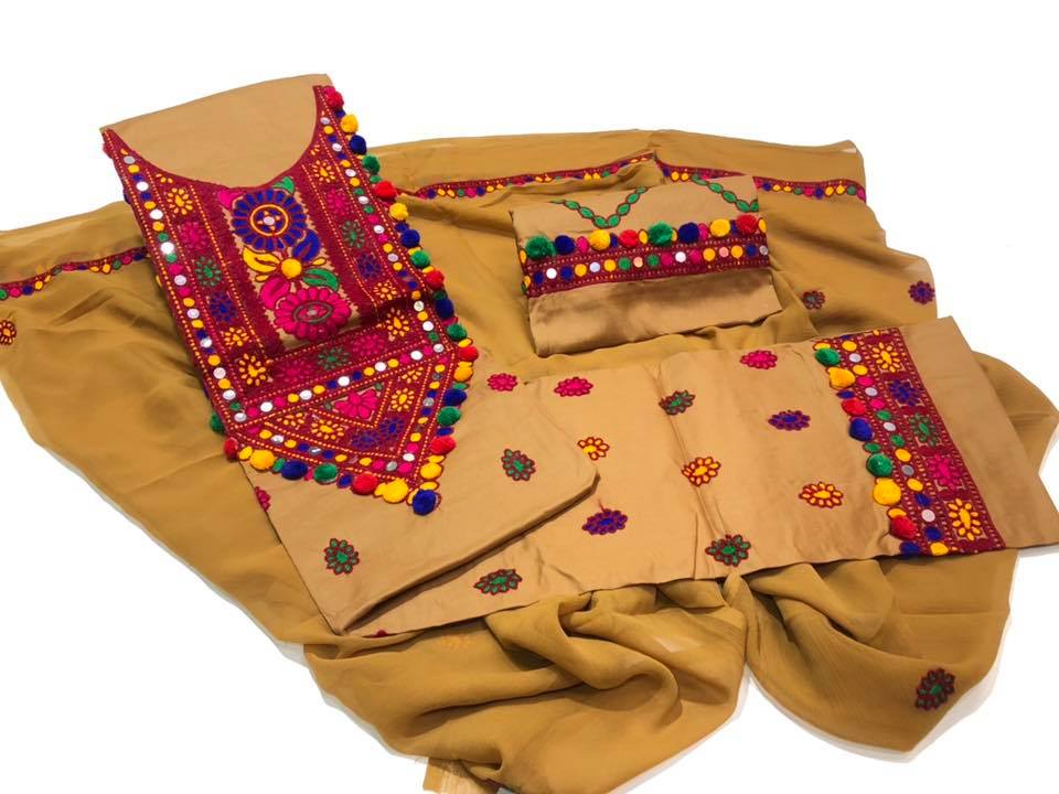 M_talha09's tweet photo. Lwn fabric 3 pc suits with chiifon dupta plz order inbox or whatsapp 0334600403 #IndianElections2019 #Afghanistan #ElectionResults2019 #fashion #Trending #lessprice #OnlineMarketing #tiktok https://t.co/Ec3wPiBOZU