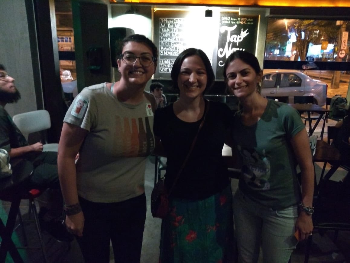 CienciaExplica's tweet photo. Encerramos ontem o @pintofscienceBR no Rio de Janeiro e aí vai fotos da equipe em diversos bares pelo #PintRJ
FOI INCRÍVEL E JÁ QUEREMOS MAIS!!!
#Pint19 https://t.co/d6ElNiGHZ4