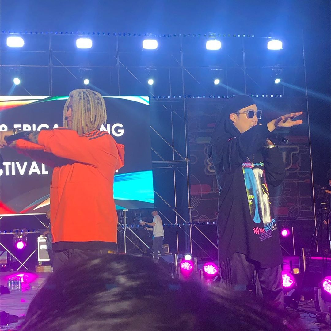 QuanTaiwanfam's tweet photo. 🤙🤙🤙
#skull #haha #hadonghoon #RGP #mtyson #엠타이슨
CR minha. kim.1253
레게강... 갓 ....
#레게강같은평화 #한양대 #에리카 #레게강 #하하 #스컬 #한양대에리카 https://t.co/2sUaSmBFH4
