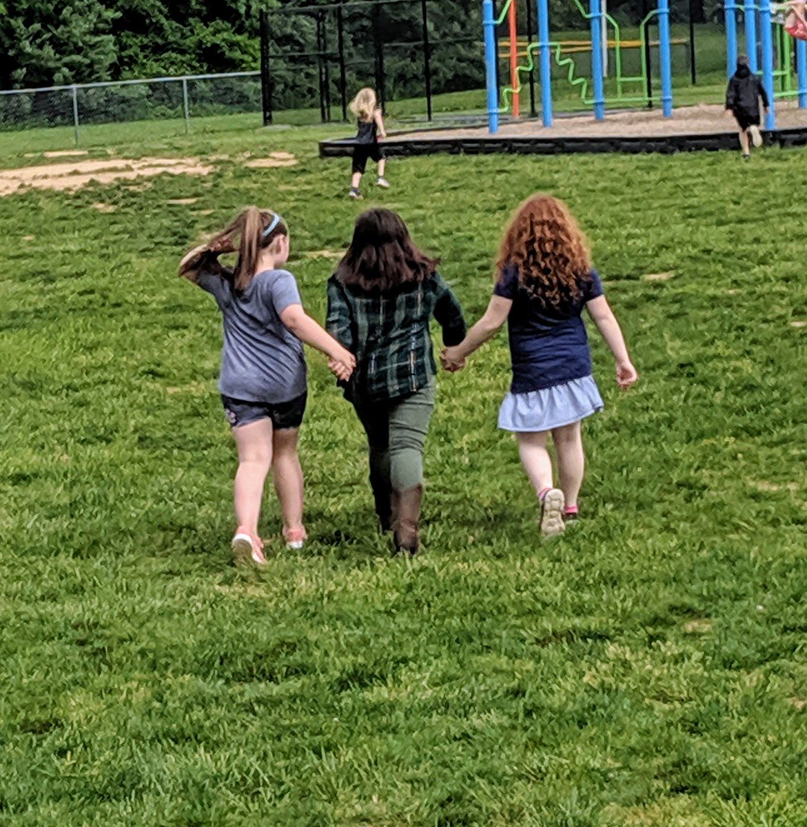 Love to see the friendships that have developed over the course of this school year! <a href="/CESGoPanthers/">CESGoPanthers</a> <a href="/MrsErinWymer/">MrsErinWymer</a>