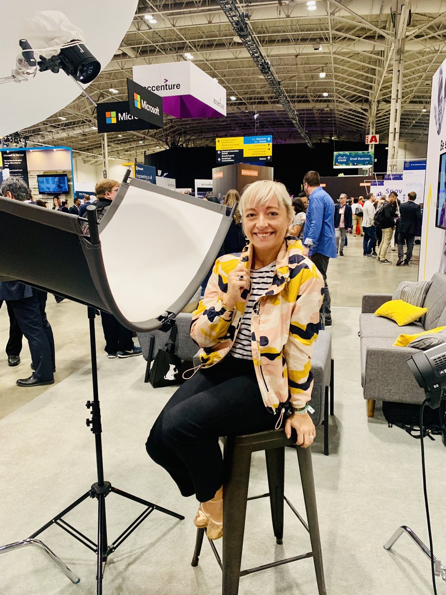 casiestewart's tweet image. My #conferencestyle! Have a different jacket today! #CollisionConf