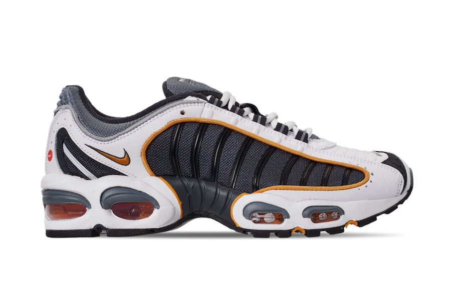 sneakerfiles's tweet photo. Nike Air Max Tailwind 4 in Metro Grey and Resin Coming Soon
https://t.co/PQFhCIpzuy https://t.co/NYZjt4F0Af
