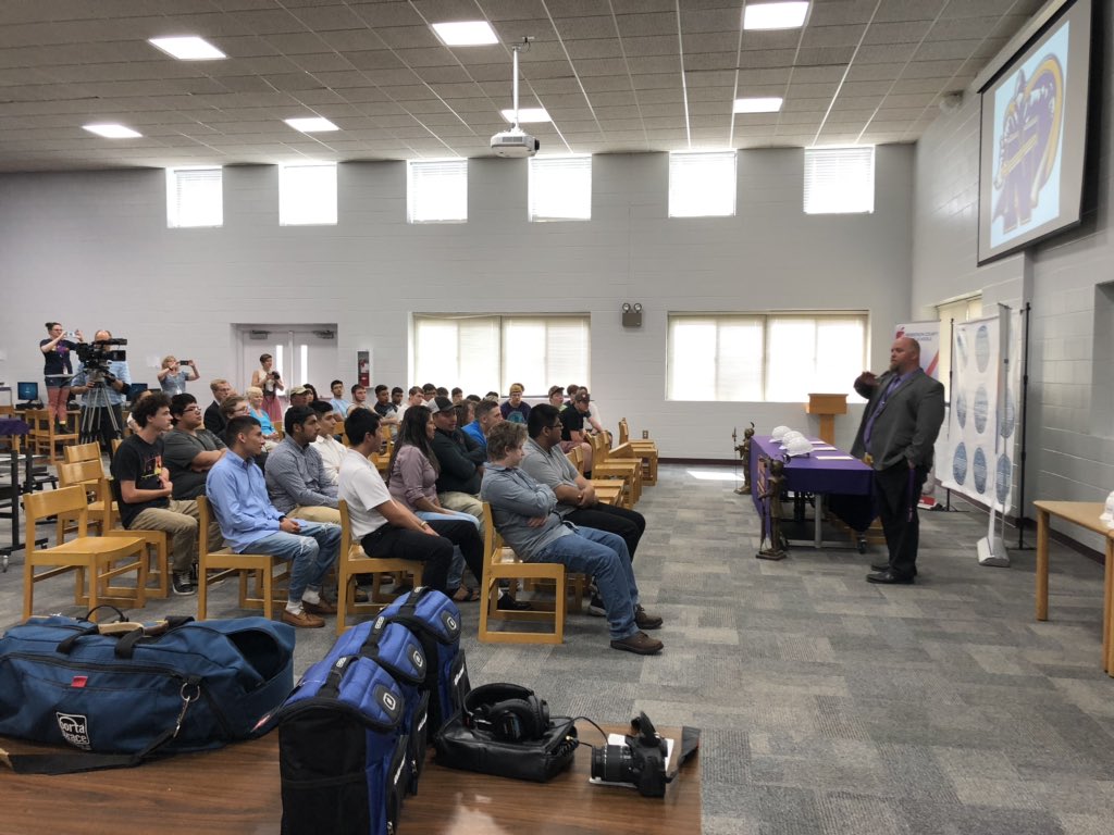 HendersonCoEDC's tweet photo. Our final #MadeinHendersonCounty Apprenticeship Signing Day is happening at North Henderson! @NH_knights @HCPSNC @BlueRidgeCC https://t.co/1jbpLJynNm