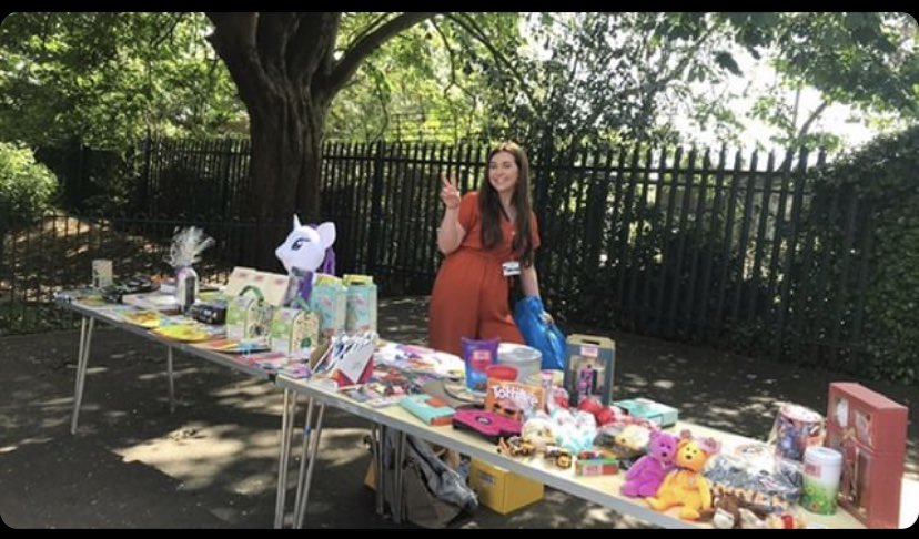 HattonVIForm's tweet photo. A few of our lovely house captains getting reading to help at Victoria Primary School Fete 🦆🧁☀️
•
•
•
#housecaptains #wellingborough #schoolfete #community #aspiration #inspirational #rolemodelstudents #rolemodels #victoriaprimaryschool https://t.co/qnIgGTvGk1