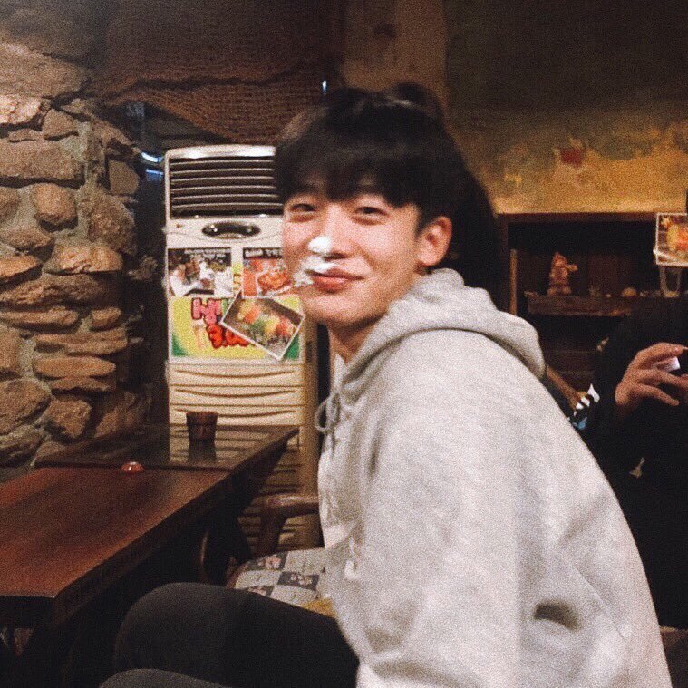 SEaSM5's tweet photo. #kimyohan 
#yohan #Producex101
Самый прекрасный, я надеюсь на тебя не польется хейт , ты не виноват ,аайщ гребанный мнет https://t.co/v3jJJsE0GN