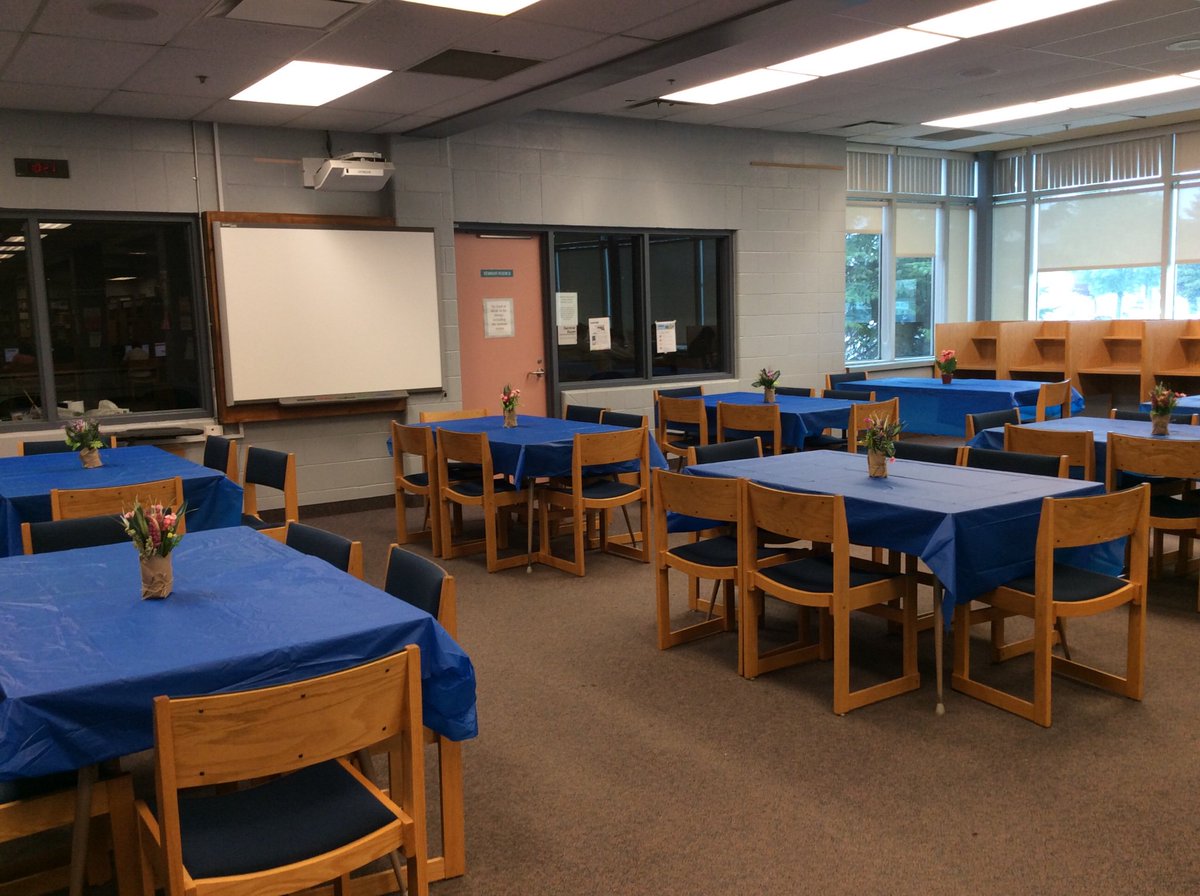 SaltfleetHSLib's tweet photo. Setting up for the Business Luncheon Awards happening in the LLC.  Students and their family will celebrate outstanding achievement.  Congratulations to all! https://t.co/jrk4XoK5tq