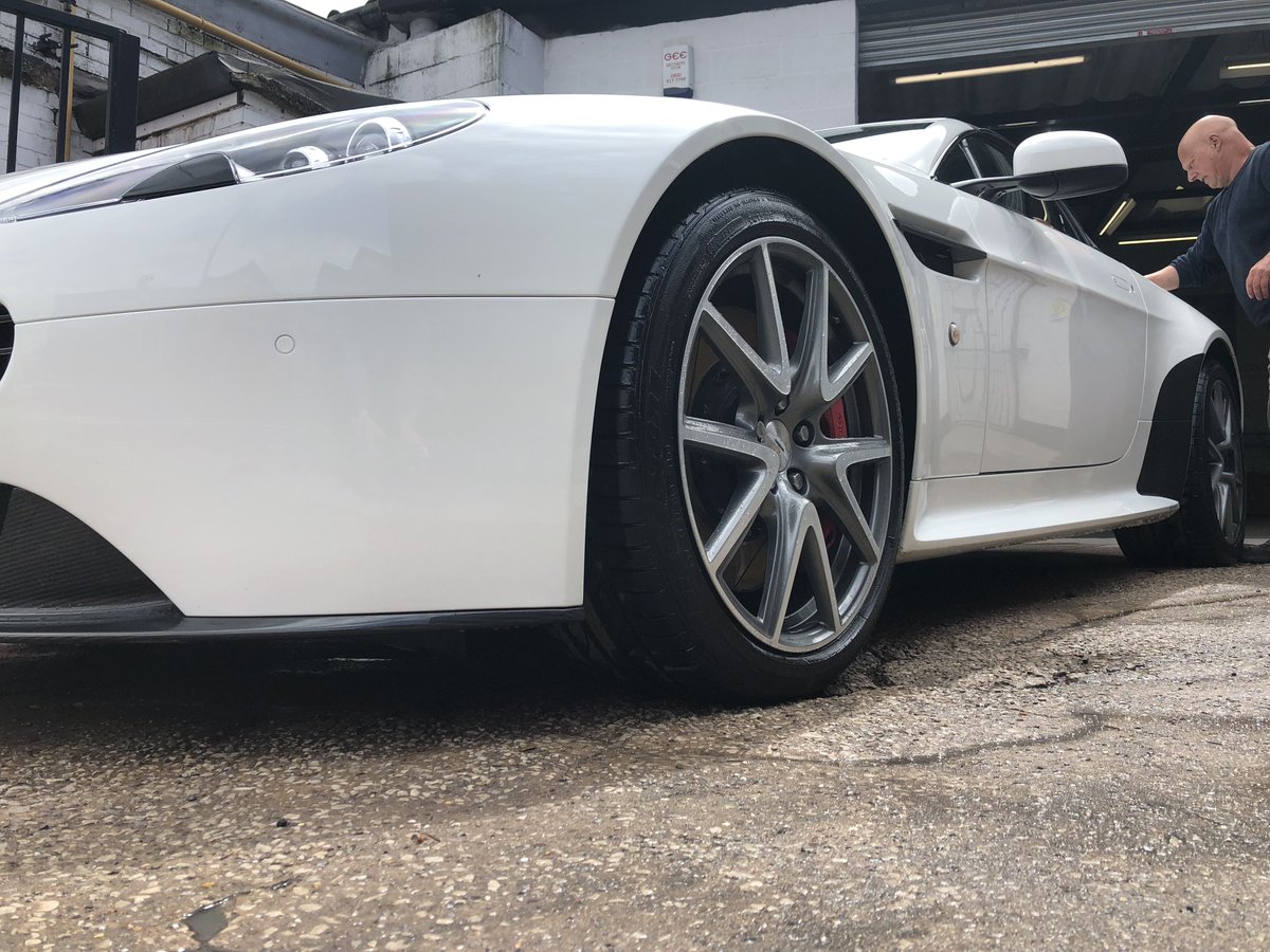 We love our job!!! 
Why wouldn't we when we're asked to look after one of these beauties...😍😍😍