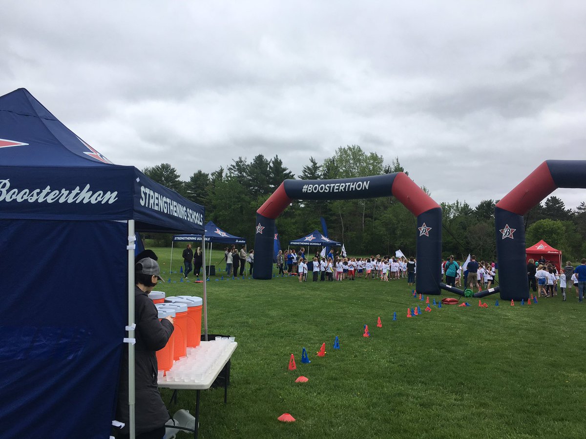 Bamber_Valley's tweet photo. Fun Run Kick-off! https://t.co/2ENa5ORK5J